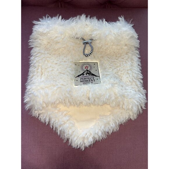 Perfect Moment Faux Shearling Face Scarf in Snow White One Size Neck Warmer - Picture 4 of 8